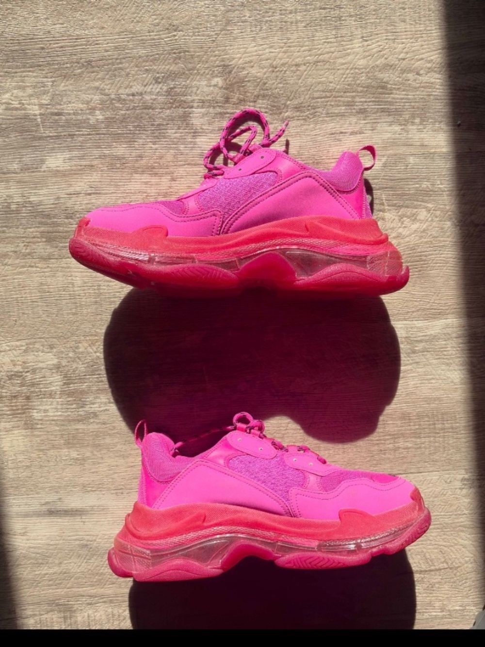 Balenciaga Triple S - Picture 3 of 5